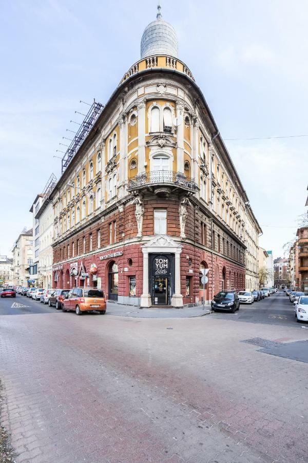 Bpr Thrill Design Home With A/C Budapest Exteriör bild