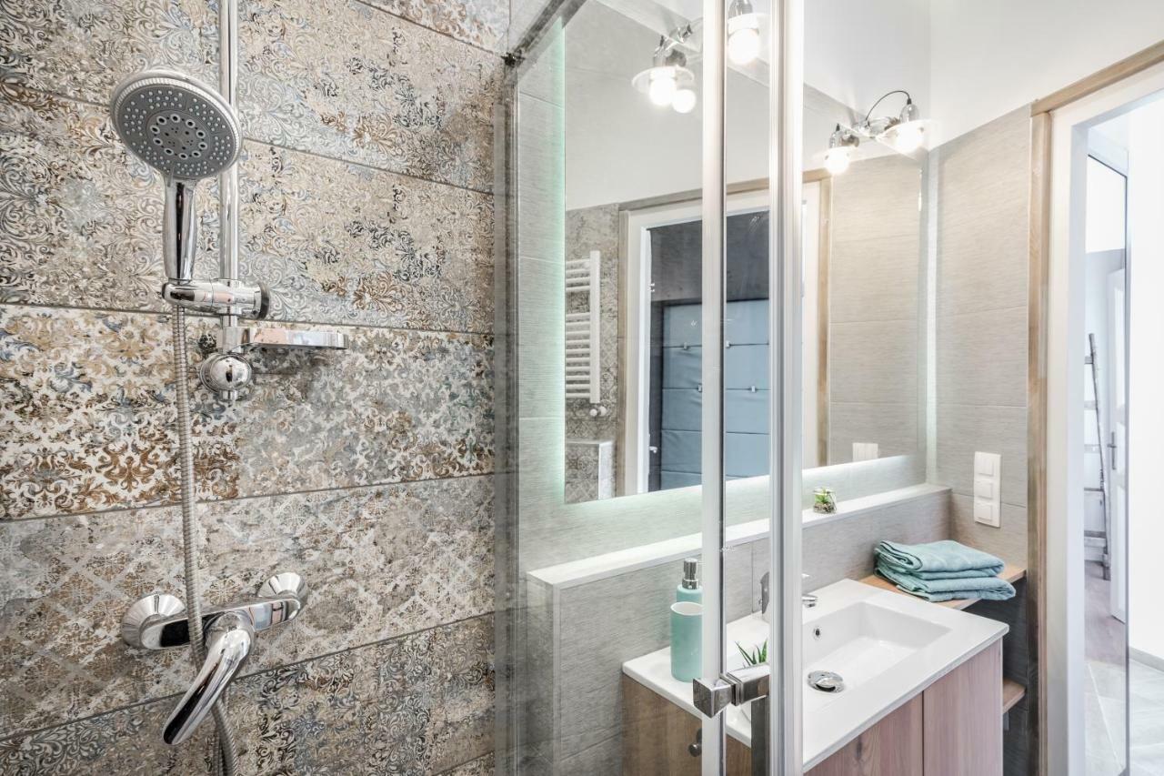 Bpr Thrill Design Home With A/C Budapest Exteriör bild