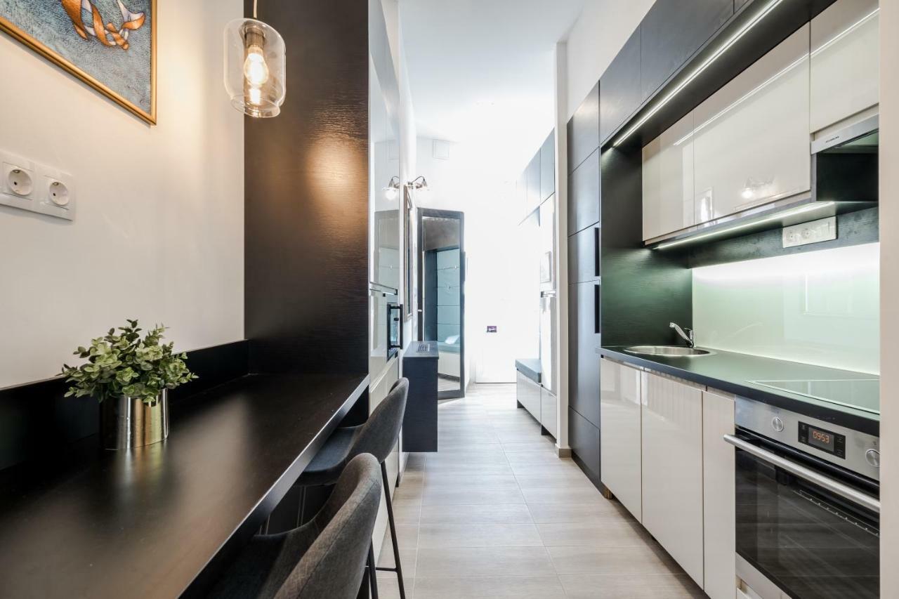 Bpr Thrill Design Home With A/C Budapest Exteriör bild